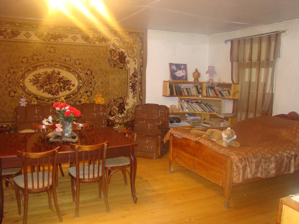 Guest House Tavaduri 梅斯蒂亚 外观 照片