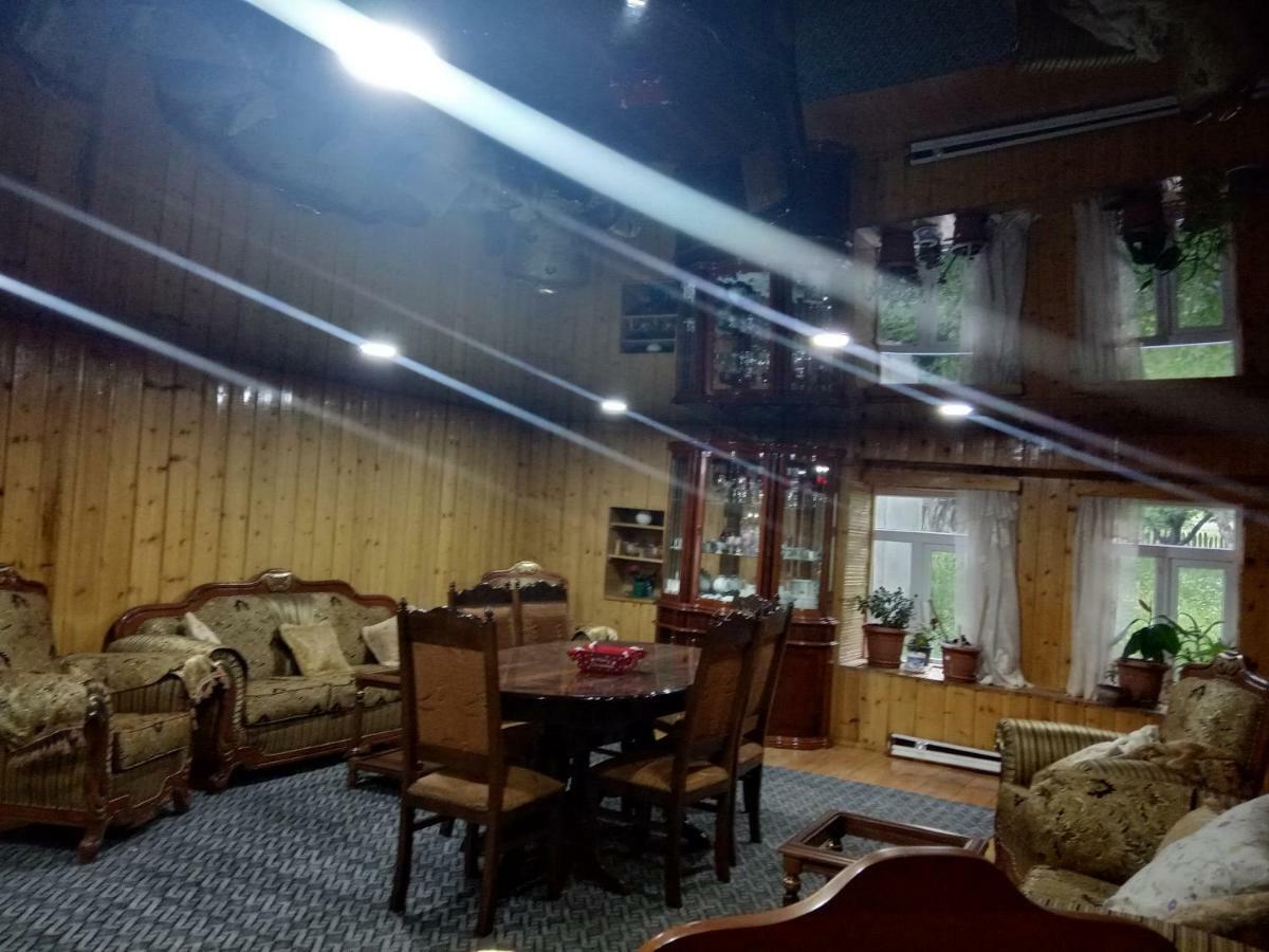 Guest House Tavaduri 梅斯蒂亚 外观 照片